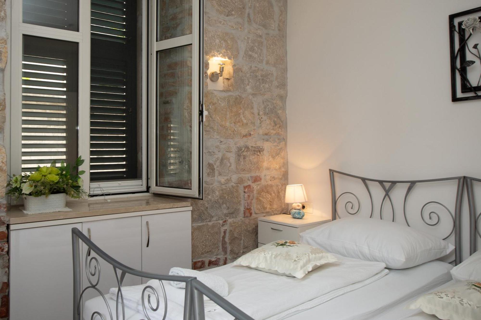 Downtown Spalato Private Rooms Split Exterior foto